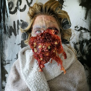 Zombie Halloween Mask, extreme gore mask, realistic mask, gory flesh mask,teeth mask,bloody face mask, cosplay costume,exposed mouth mask