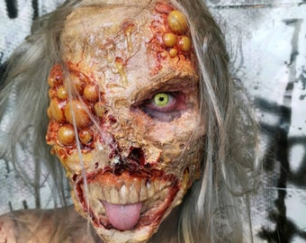 Ręcznie robiona lateksowa maska zombie: gnijące ciało, rany wypełnione ropą