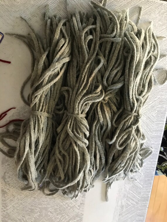 200 green gray 8 cutter rug hooking wool strips Etsy