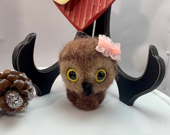 Needle felted ornament owl