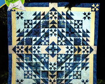 Bel Canto: Coda * Uses 2.5" Strips! *A Strip Club Quilt Pattern* By Daniela Stout - Cozy Quilt Designs