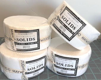 Simply Solids - *Ultra White* Jelly Roll/2.5in Strips - 40 Pieces  By: Maywood Studios ST-MAS630-UW