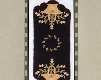 Nature's Gift Runner *Appliqué & Pieced Table Runner - Sewing Pattern*  From: Penny Lane Primitives