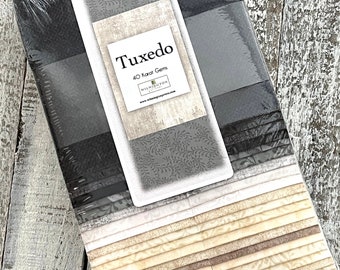 Tuxedo - 40 Karat Gems *Jelly Roll - 40 Strips* From: Wilmington Prints