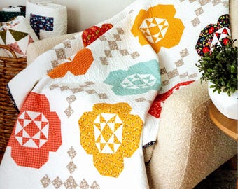 Fat Quarters By The Dozen *Spiral Bound Quilt Pattern Book*  By: It's Sew Emma  ISE-963