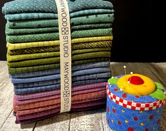 Gemstones - Woolies Flannel *Fat Quarter Bundle* 20 Pieces By: Bonnie Sullivan For Maywood Studio