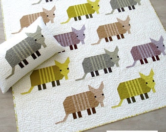 Armadillos *Pillow and Quilt Pattern* By Elizabeth Hartman  EH-065