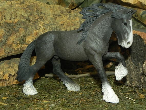 retired schleich horses