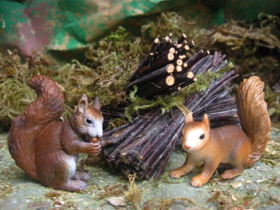 schleich chipmunk