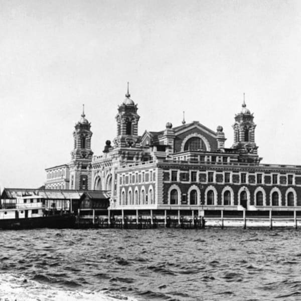 Ellis Island New York 1918 Vintage Print Poster