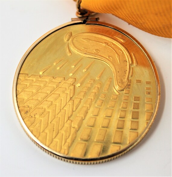 Salvador Dali Institute Dedication Coin / Medal /… - image 4