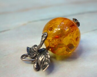 Sterling Silver Red Preciosa Crystal Apple with Worm Pendant Sterling Silver Red Preciosa Crystal Apple with Worm Pendant