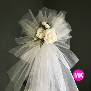 Bridal Shower Door Hanger-White Bridal shower wreath- Wedding Wreath for Door- Bridal Shower Deco-White Rose with Wedding Veil Tulle