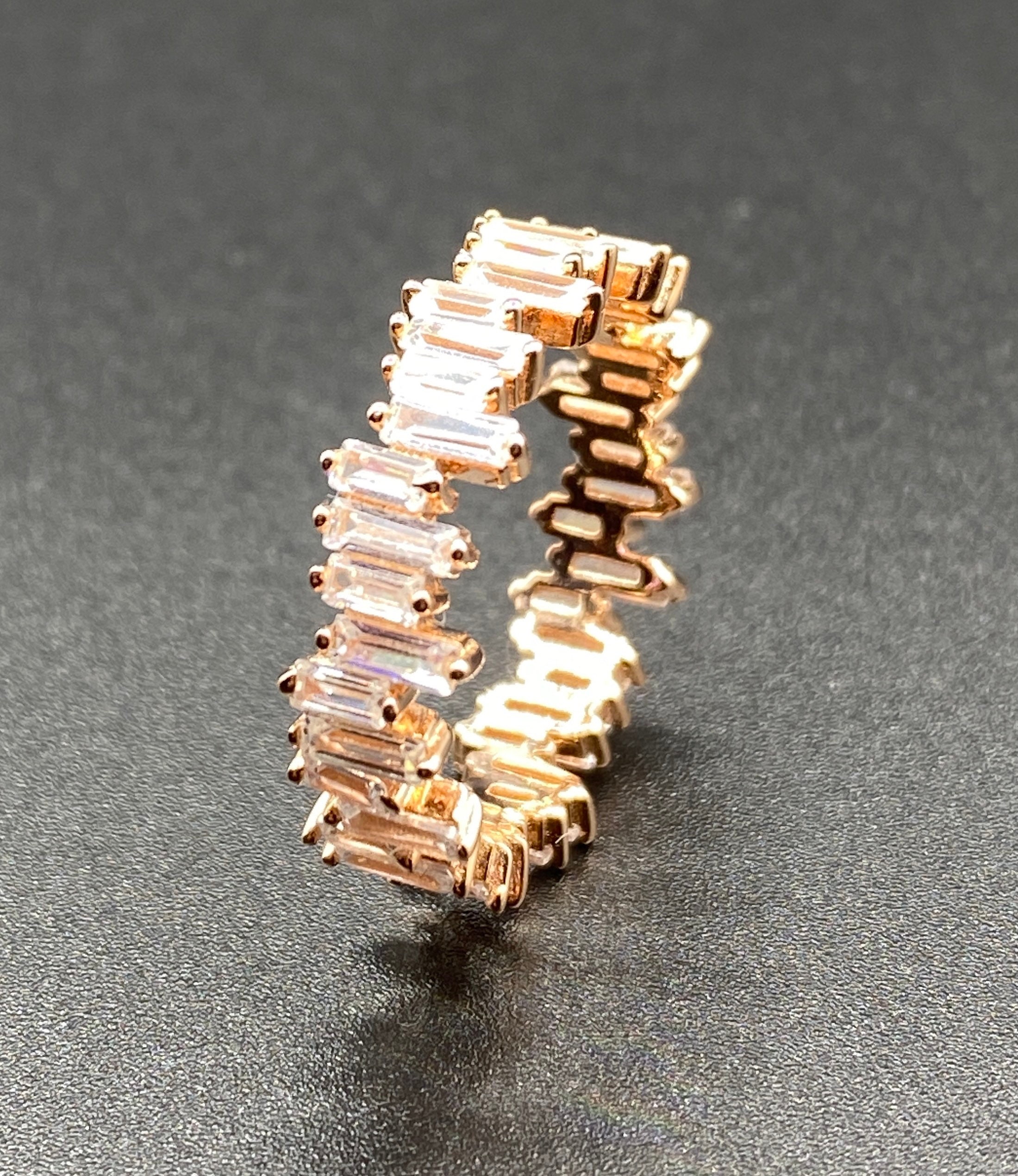 Vittore sale wide ring