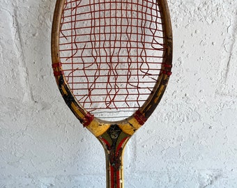 Ancienne Raquette De Tennis En Bois Bancroft - Fabriquée Au Pakistan