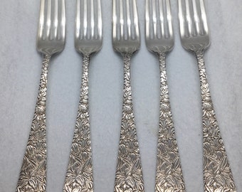 4 Vintage Rogers /& Bro Paisley Silverplate Flatware Grille Forks