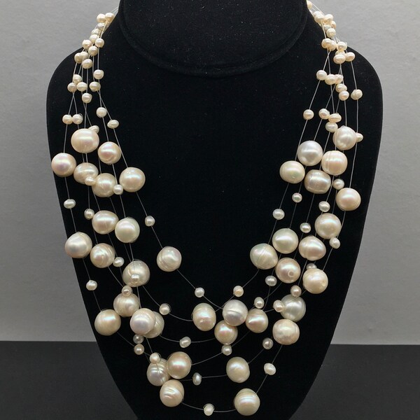 Floating Pearl Necklace Etsy