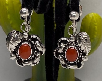 Boucle D'oreille Ancienne En Argent Massif Traditionnel Avec Corail Rouge - Occasion Authentique
