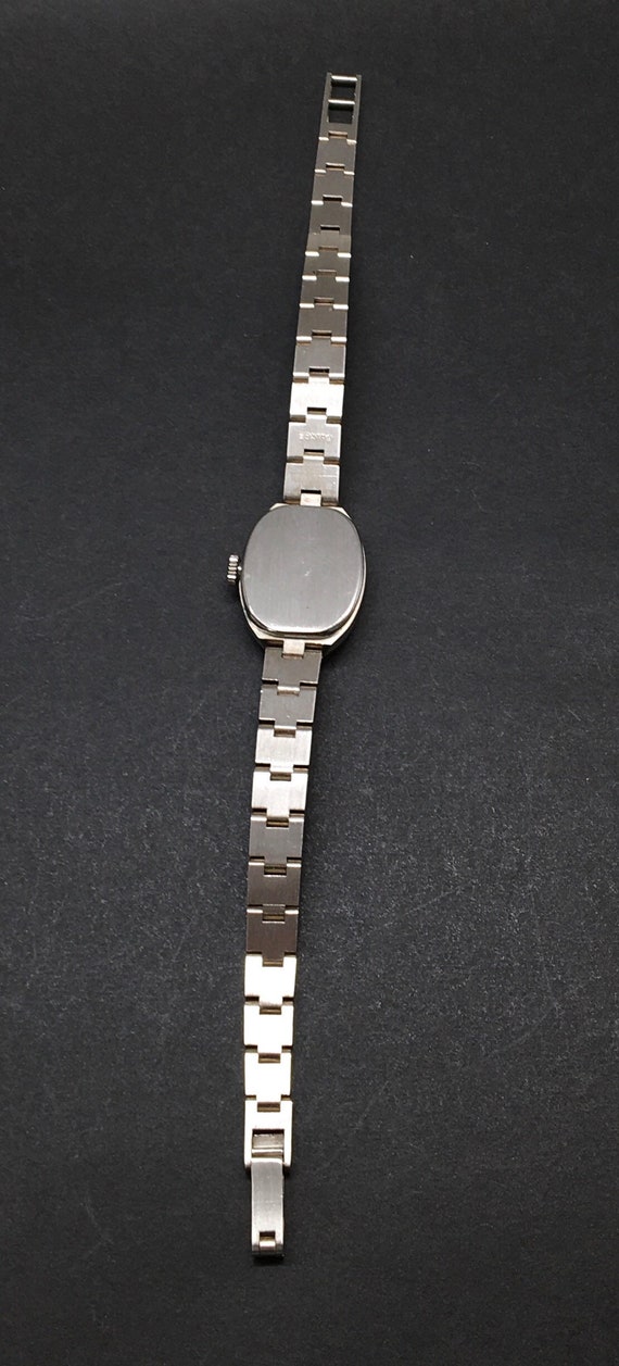 La marque quartz watch cheap