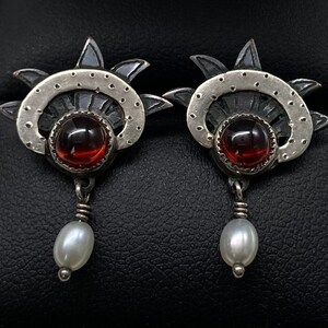 Vintage Art Deco Silver Garnet Pearl Earrings