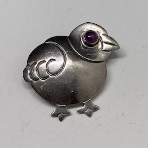 Vintage Mexican Sterling Silver Bird with Amethyst Eye Brooch