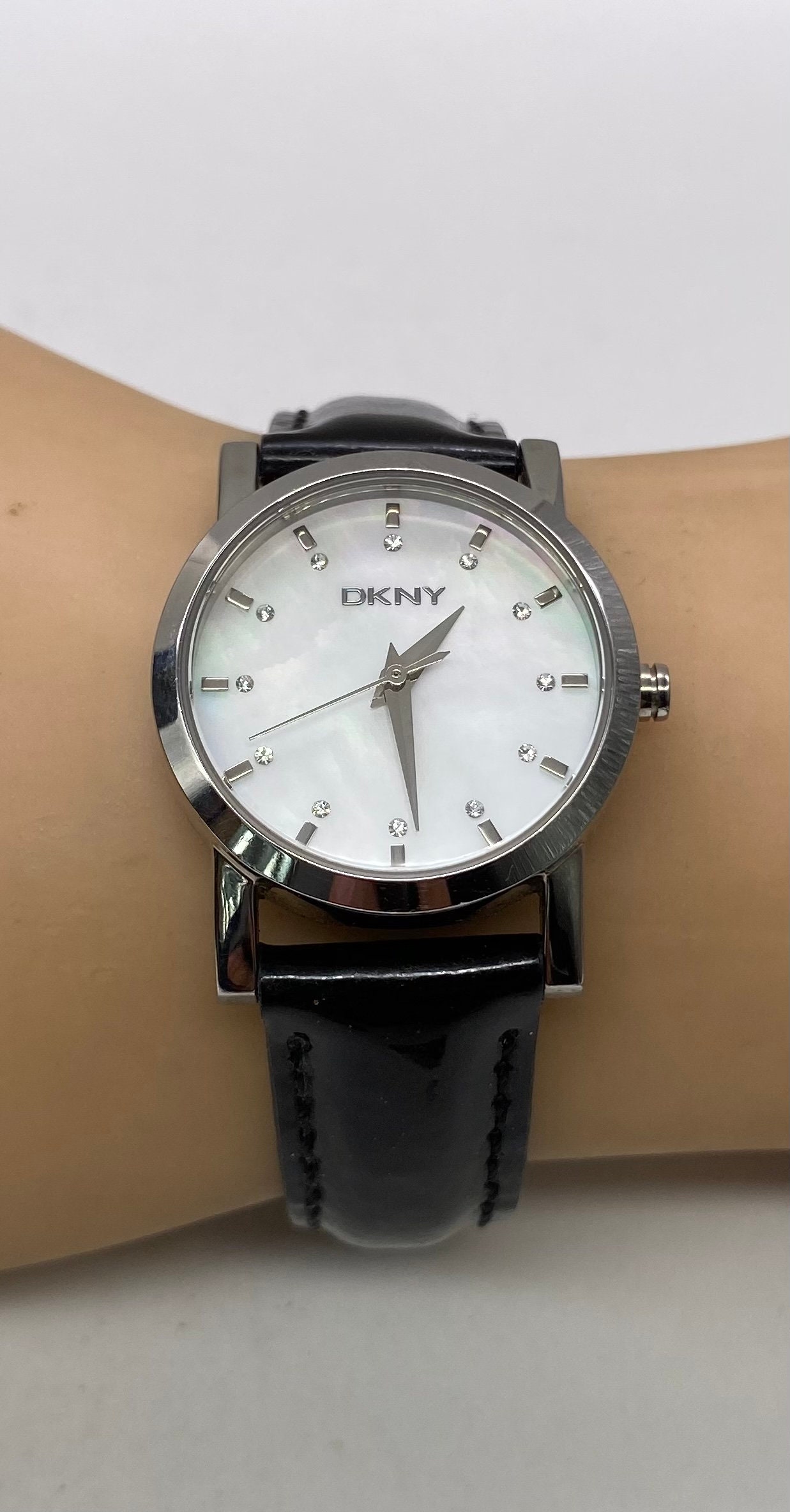 Discover DKNY Watches Collection | DKNY Watch Price| Ramesh Watch Co.-happymobile.vn