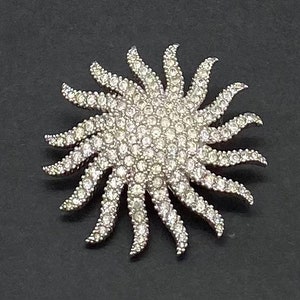 Vintage Silver Tone Starburst Brooch Pin