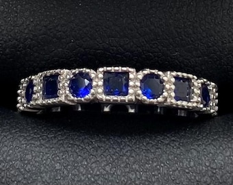 Anillo de plata de ley 925 con zafiro azul, talla 6,25
