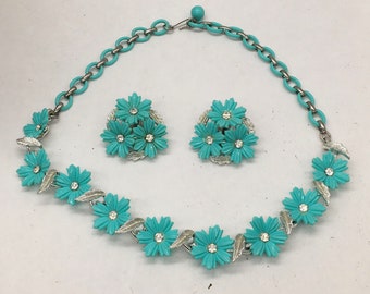 Coro Flower Necklace with Matching Earrings Vintage Jewelry