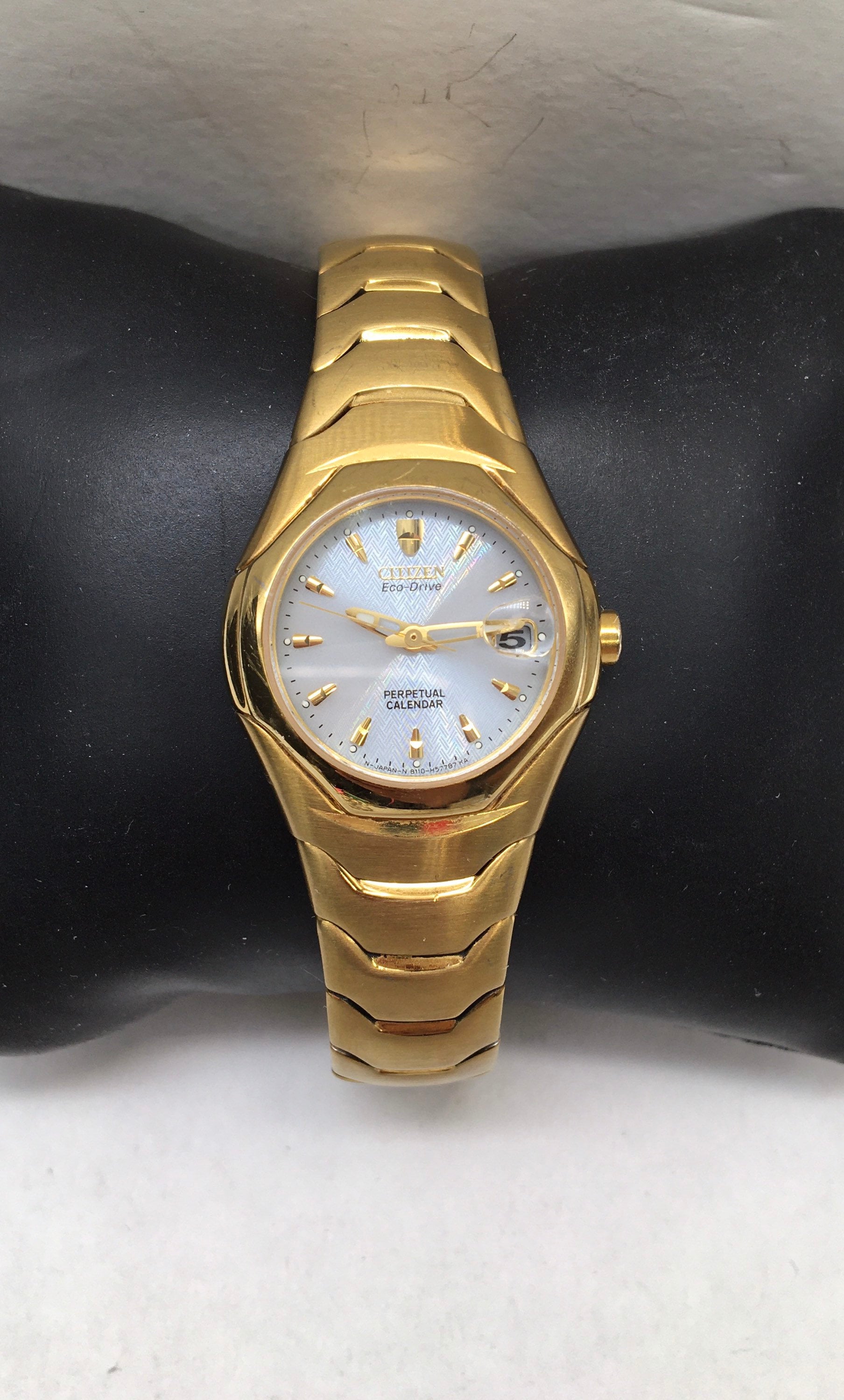 Citizen Eco drive Perpetual Calendar Gold Plated Ladies Watch Etsy
