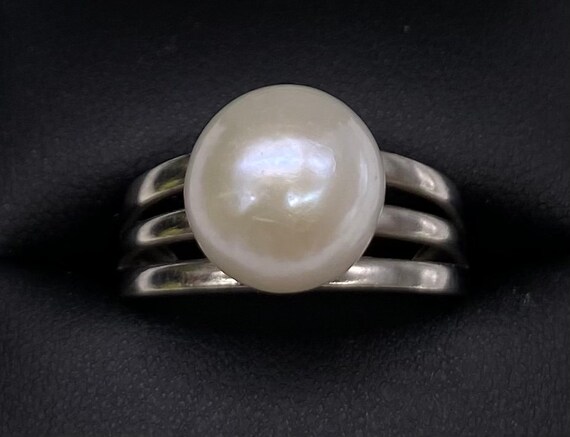 Sterling Silver Genuine Pearl Ring Size 9.25 - image 1