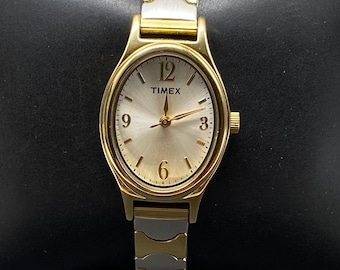 Timex Two Tone 19mm Bracelet Ladies Watch - Etsy display picture 3