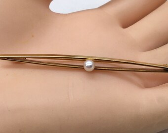 Vintage 14k Gold Pearl Bar Brooch 4.4 Grams
