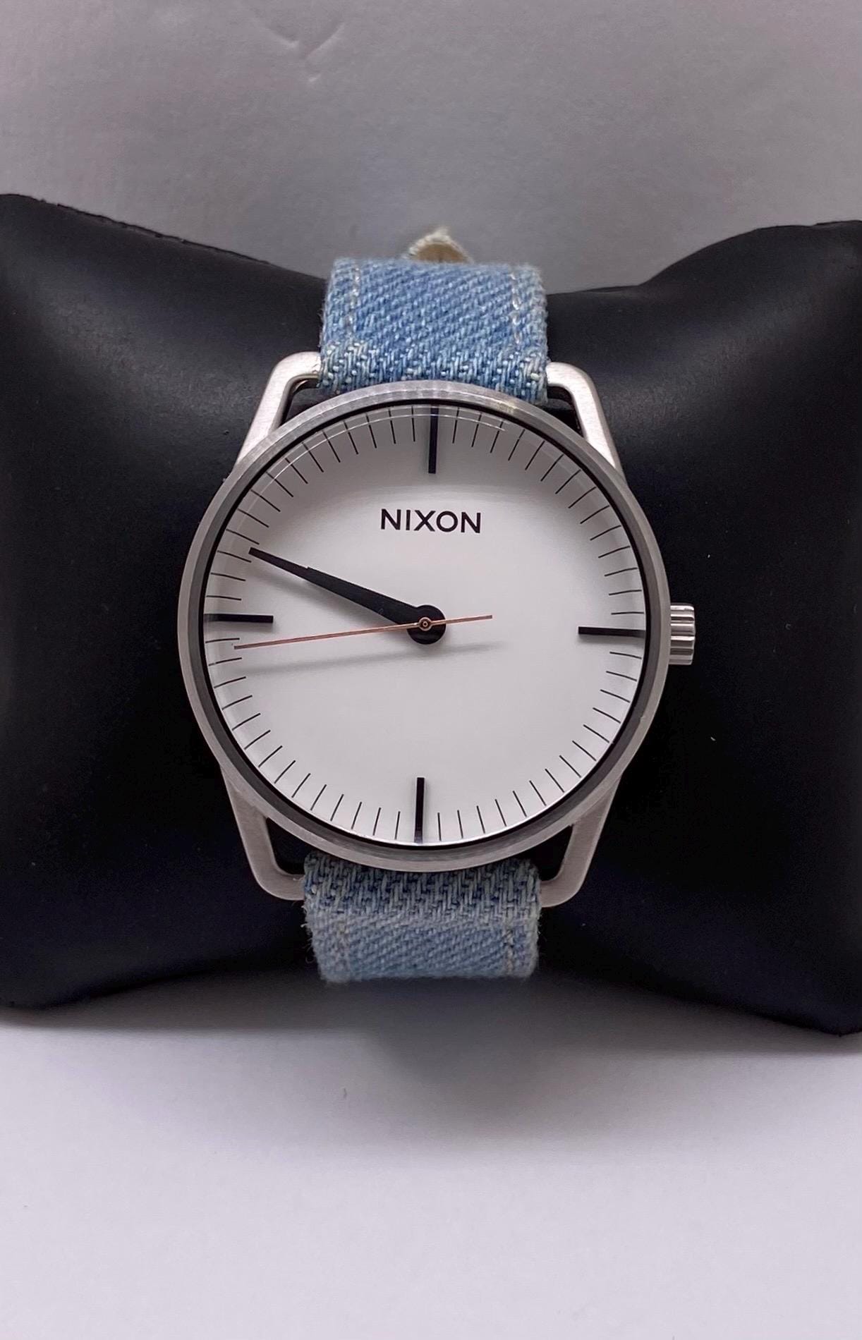 Nixon watch - Etsy 日本
