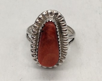 Anello vintage in argento sterling con corallo nativo del sud-ovest, misura 7,5