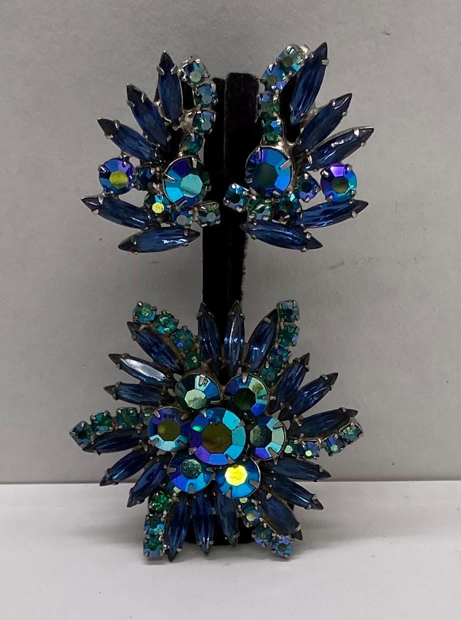 Vintage Juliana Blue Green AB Rhinestone Crystal Brooch With