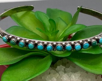 Vintage Navajo Native Sterling Silver Snake Eye Turquoise Cuff Bracelet