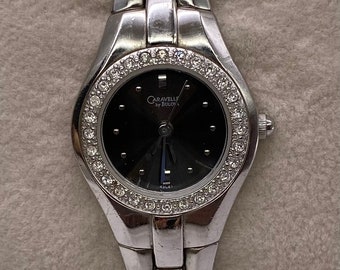 Klasyczny damski zegarek Caravelle by Bulova Diamond Watch