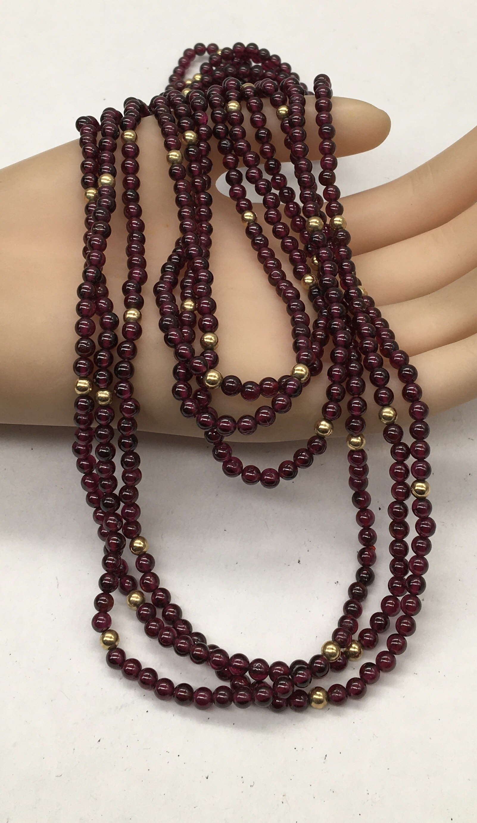 Garnet strand necklace sale