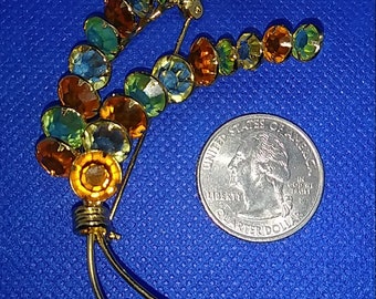 Vintage flower crystal brooch pin
