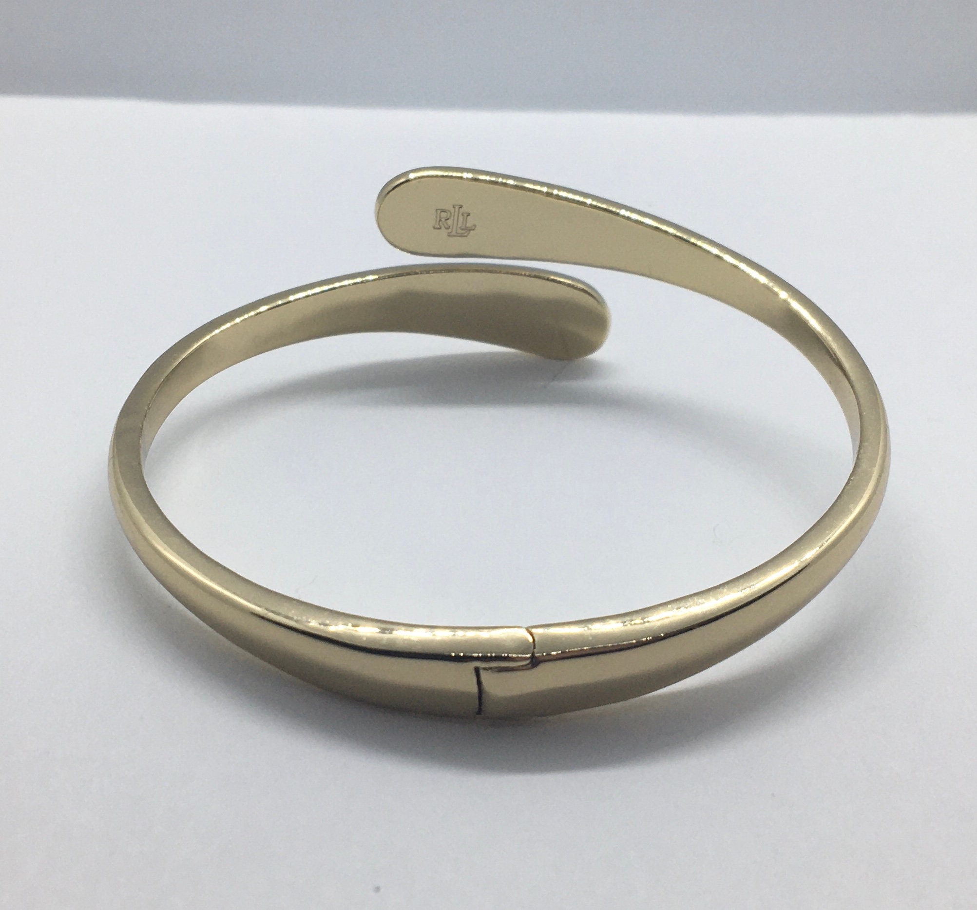 【Ralph Lauren】Vintage Bangle Ralph Lauren Jewelry Gold Tone Crystal Pasted Bypass Hinged Bangle