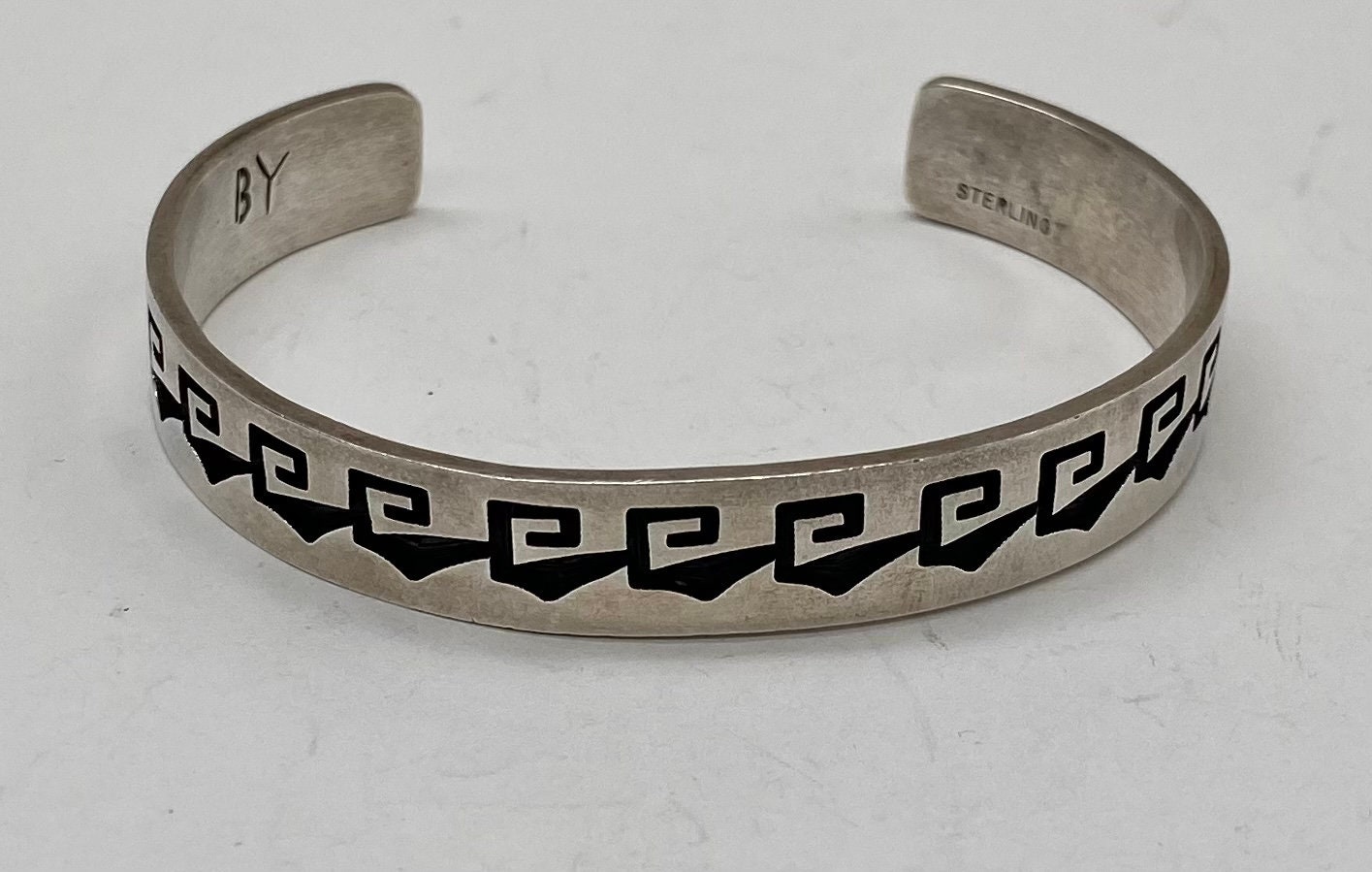 INDIAN JEWELRY スターリングシルバー カフブレスレット ヴィンテージ ネイティブ スターリングシルバー カフブレスレット