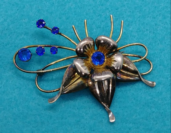 Vintage Jewelry 12k Gold Filled & Blue Stone Brooch