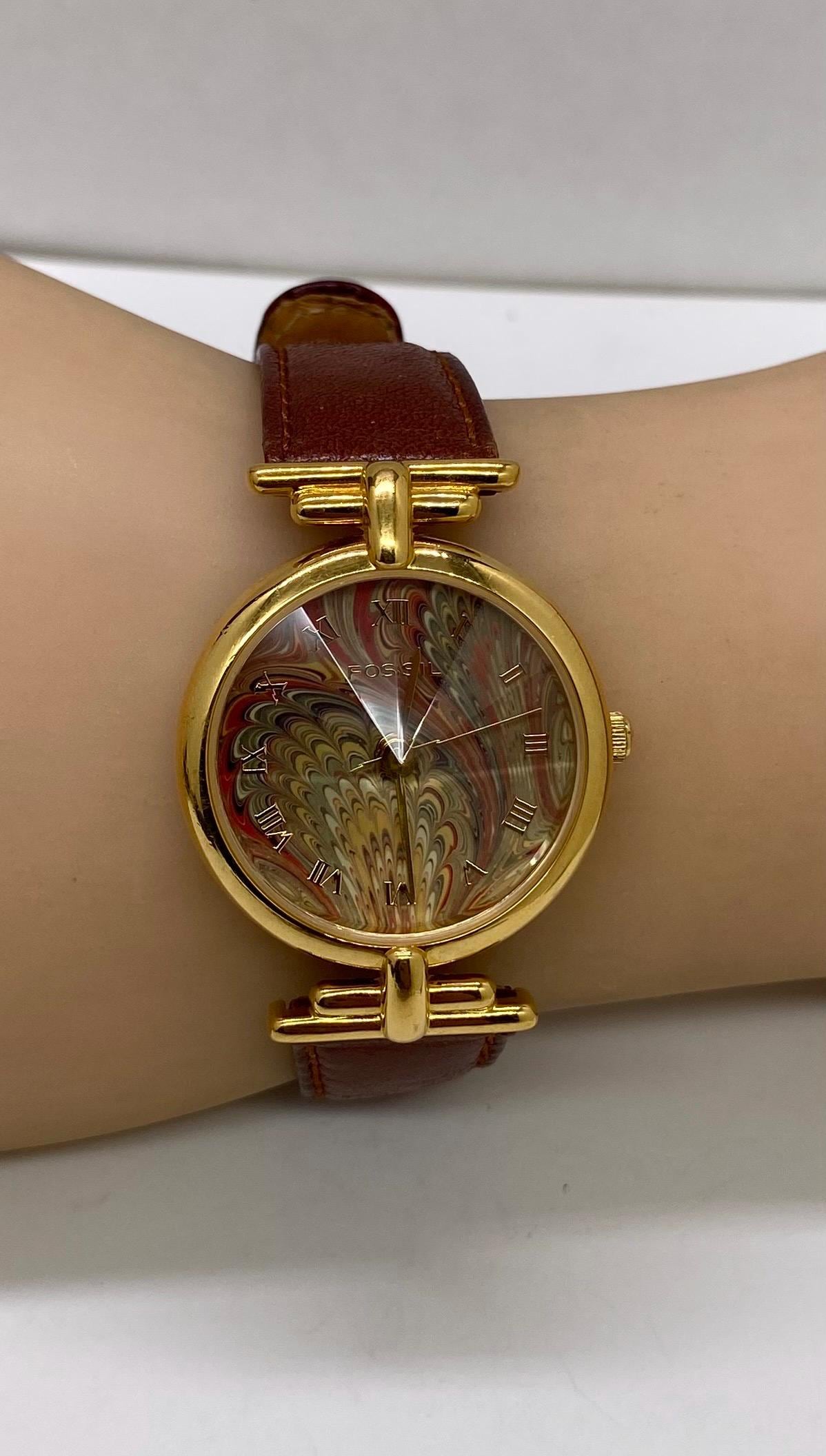 fossil gr-9007 Women's Leather Quartz Watch Needs A BATTERY