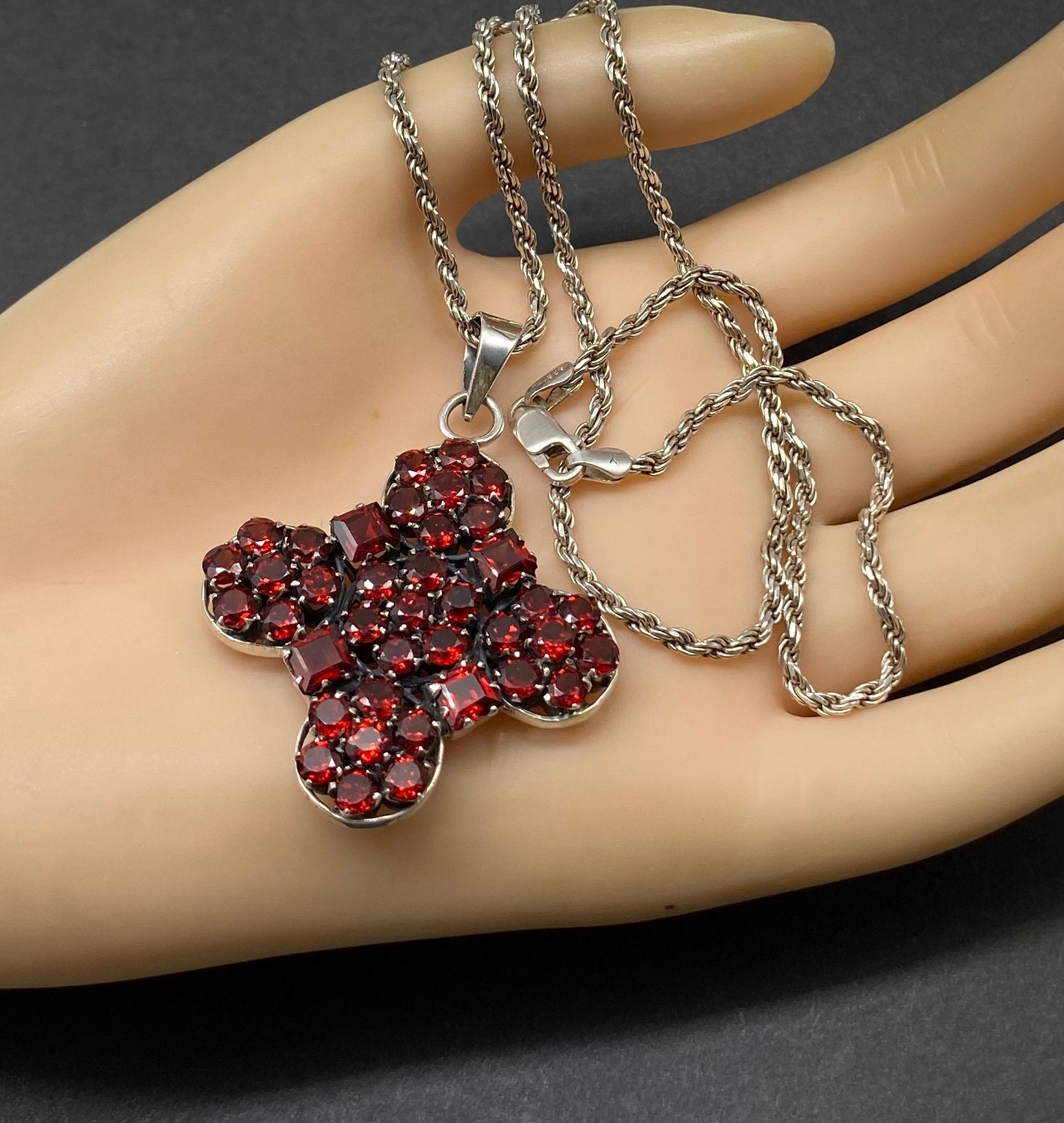 Vintage Sterling Silver Red Garnet Cluster Cross Pendant Necklace - Etsy