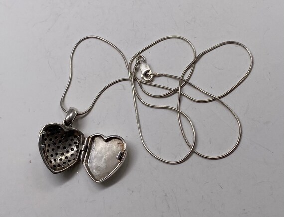 Vintage Art Deco Sterling Silver & Marcasite Heart Photo Locket Pendant Necklace View 5