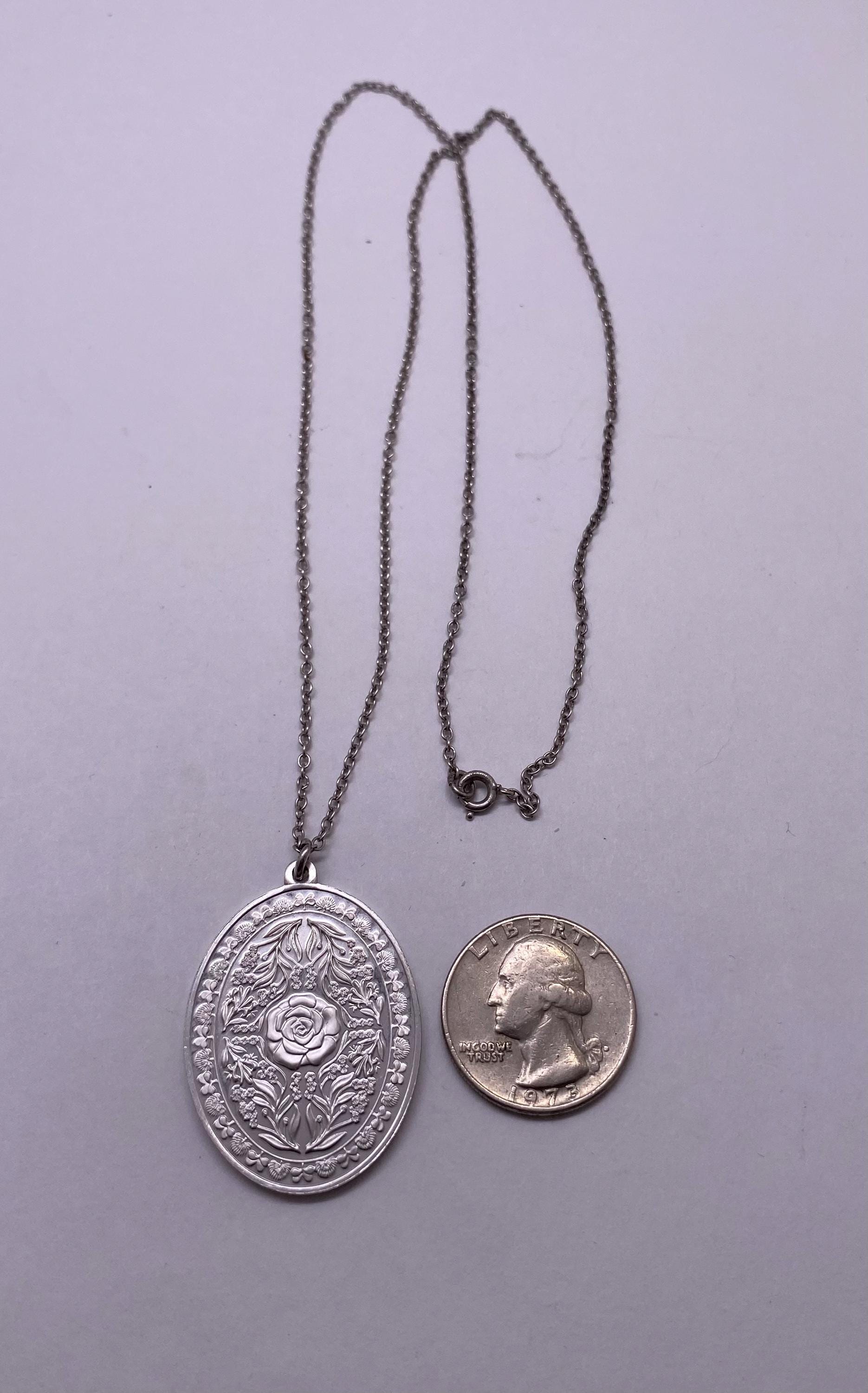 Vintage Franklin Mint Sterling Silver Rose Flower Oval Pendant