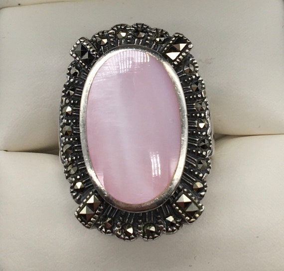 Vintage huge pink mother pearl marcasite ring