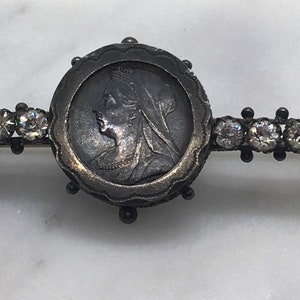 Antique Victorian Sterling Silver Cameo Queen Victoria Brooch pin