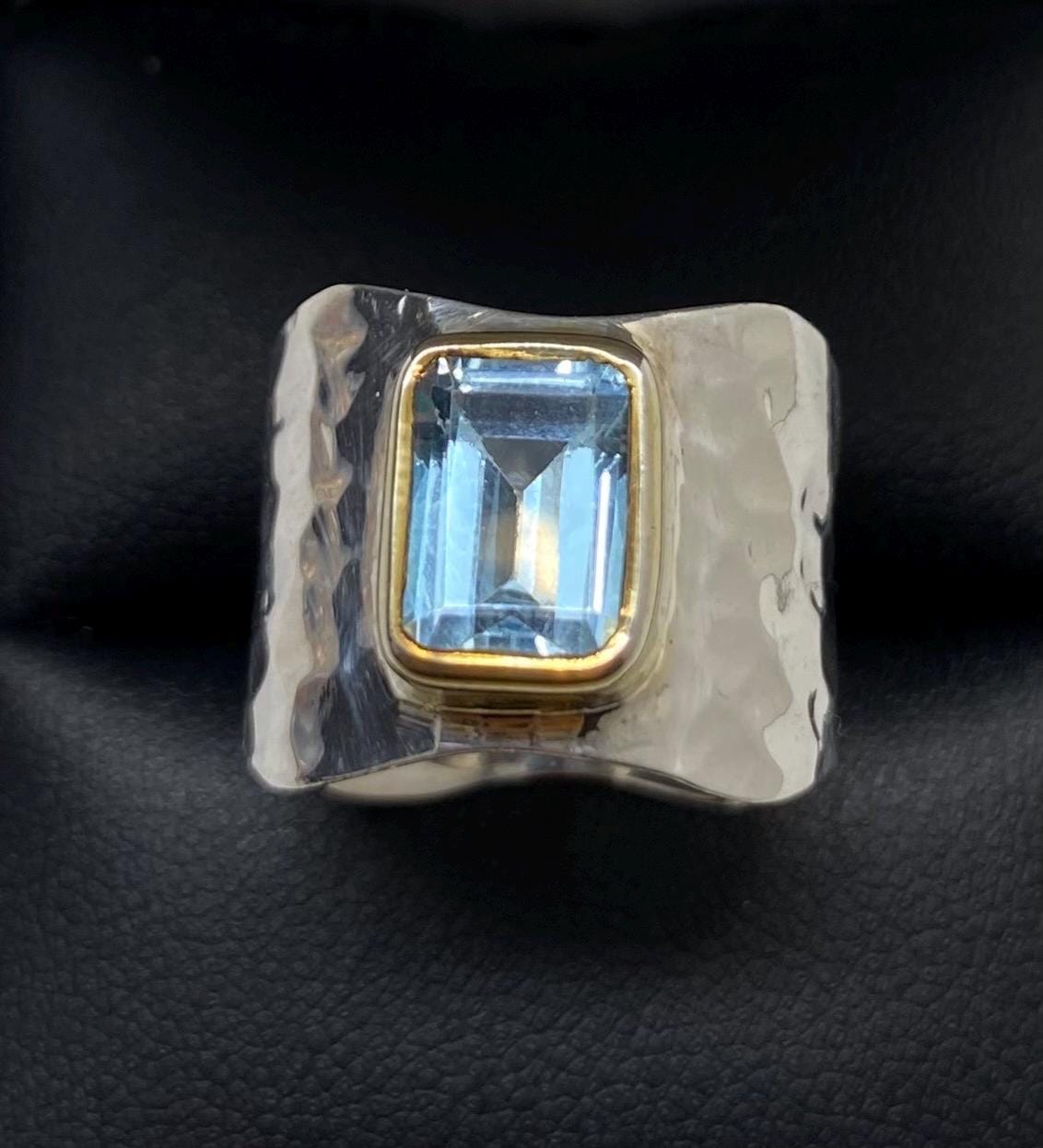 Vintage Hammered 925 Sterling Silver & Blue Topaz Wide Ring Size